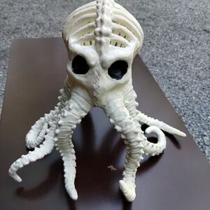 Octopus Skeleton Crazy Bones Plastic 8”x9”x9 1/2” Halloween Decor